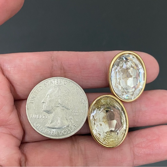 Vintage GIVENCHY New York Goldtone Oval Clear Crystal Rhinestone Clip Earrings - Picture 6 of 16